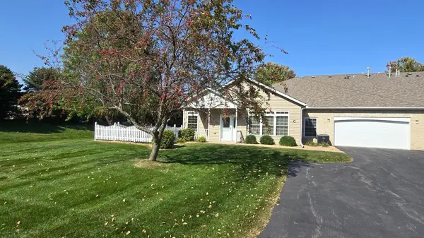 1905 Burr Oak DR #C, Austin, MN 55912