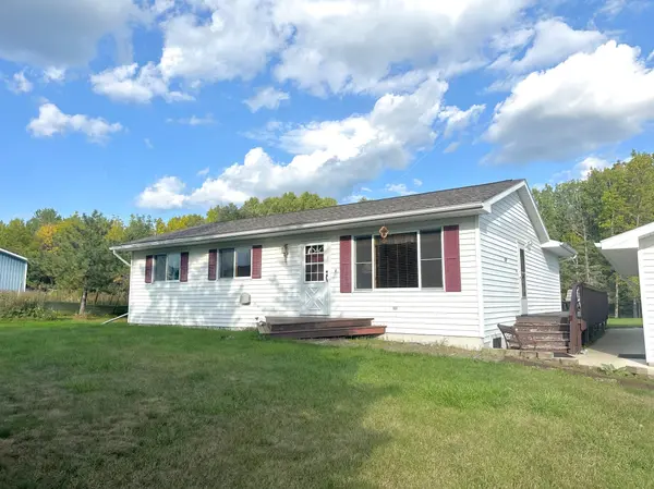 2305 4th AVE E,  International Falls,  MN 56649