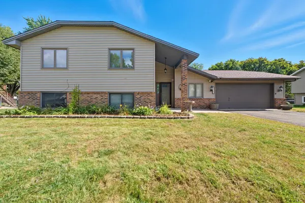 11737 Able ST NE, Blaine, MN 55434