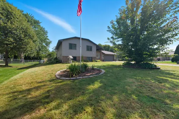 11737 Able ST NE, Blaine, MN 55434