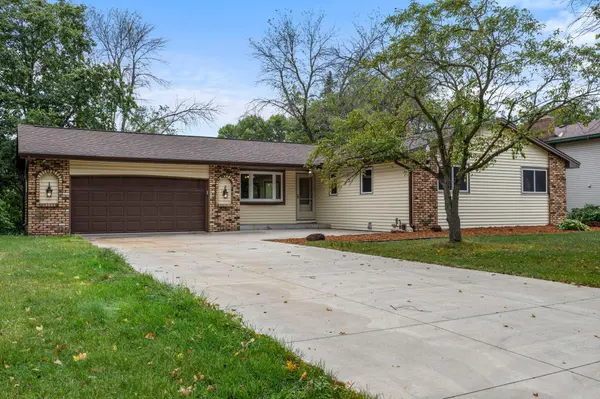 154 108th AVE NW, Coon Rapids, MN 55448