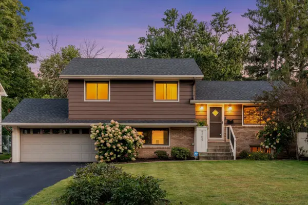 9109 W 23rd ST, Saint Louis Park, MN 55426