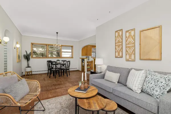 719 W 39th ST, Minneapolis, MN 55409