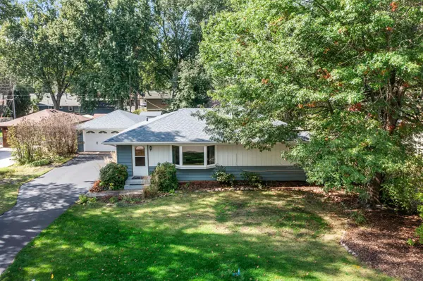 243 Galaxy DR, Circle Pines, MN 55014