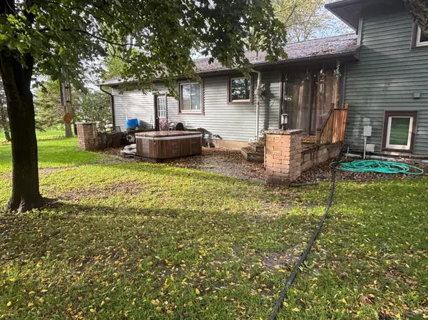 502 Pleasant AVE, Prinsburg, MN 56281