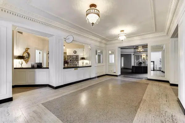 510 Groveland AVE #204, Minneapolis, MN 55403