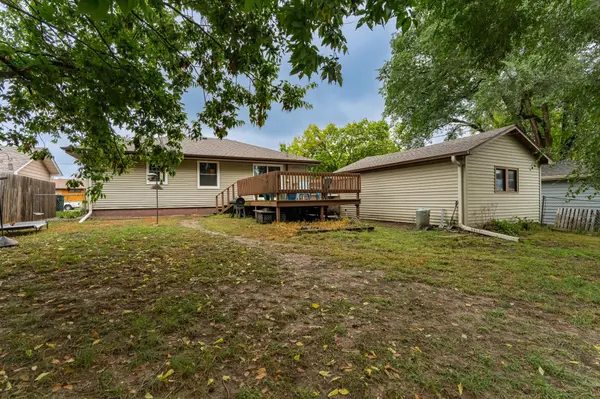 2509 11th AVE NW, Rochester, MN 55901