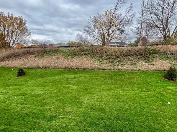 699 Mallard ST NE, Hanover, MN 55341