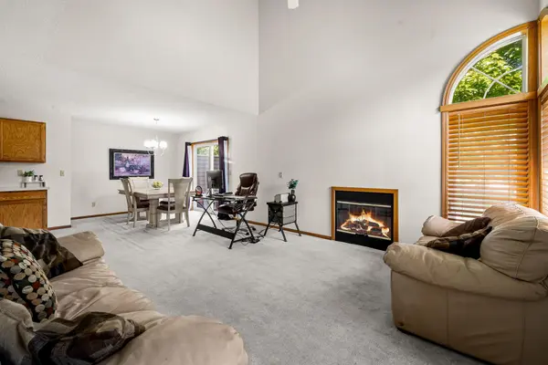 930 106th LN NW #9NW, Coon Rapids, MN 55433