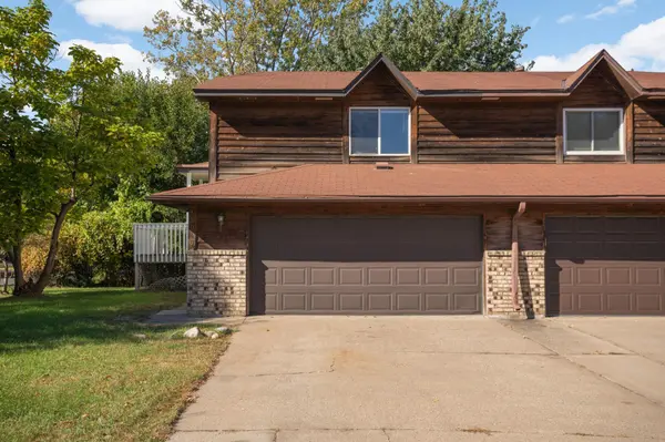 12046 Xeon ST NW, Coon Rapids, MN 55448