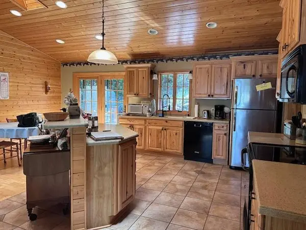 33198 S Prairie Island DR, Arbo Twp, MN 55744