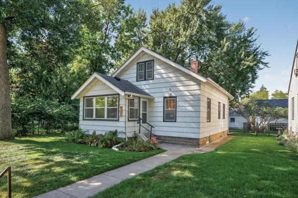 4251 Vincent AVE N, Minneapolis, MN 55412