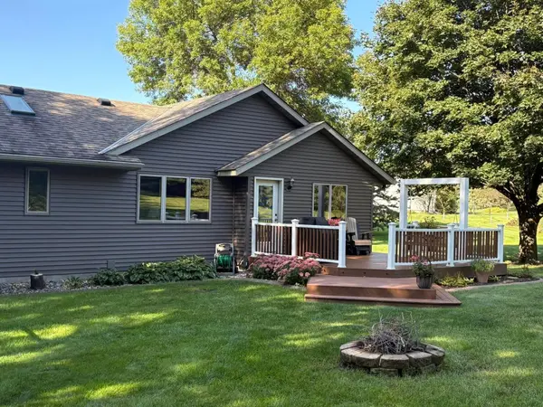 14381 Woodville CT, Woodville Twp, MN 56093