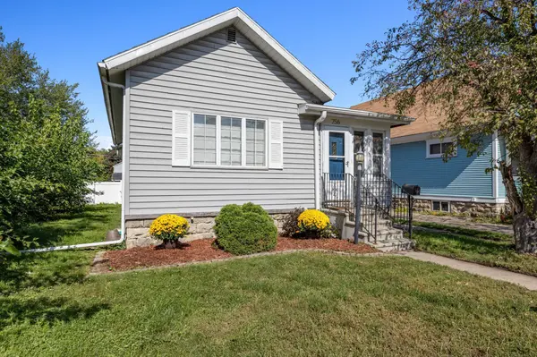 756 W 5th ST, Winona, MN 55987