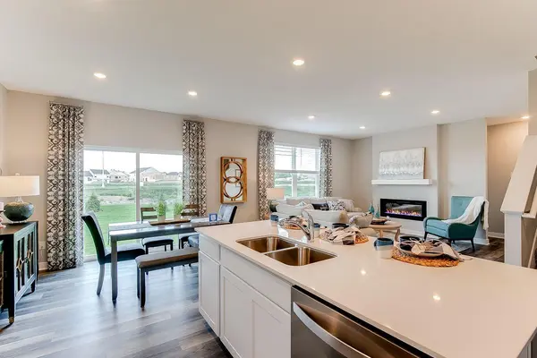 2495 Marsh View CT, Shakopee, MN 55379