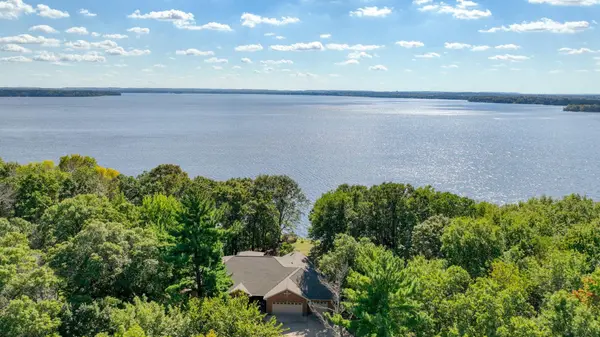 17107 95th AVE, Anson Twp, WI 54729