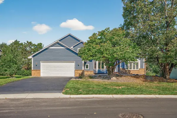 8883 Fountain LN N, Maple Grove, MN 55311