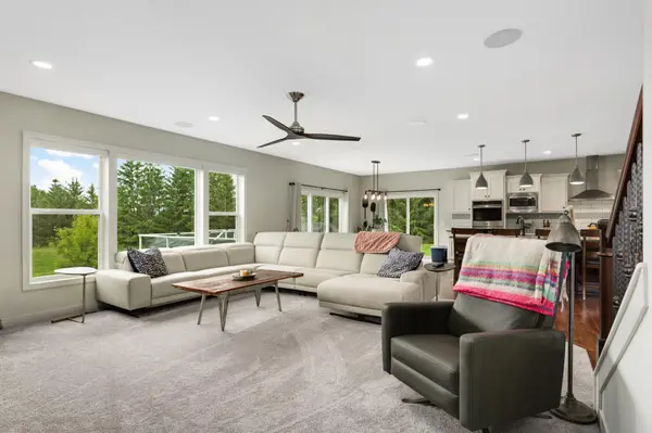 4965 E 250th ST, Elko New Market, MN 55020