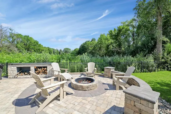 12816 Cedar Ridge LN, Champlin, MN 55316