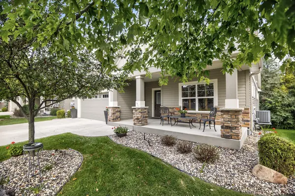 717 Somerwood WAY, Waconia, MN 55387