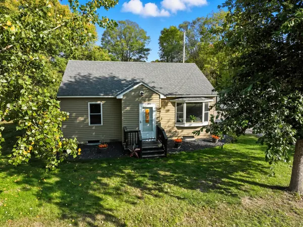 120 Birch ST E,  Annandale,  MN 55302