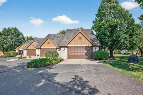 1201 Golf Course RD #201, Monticello, MN 55362