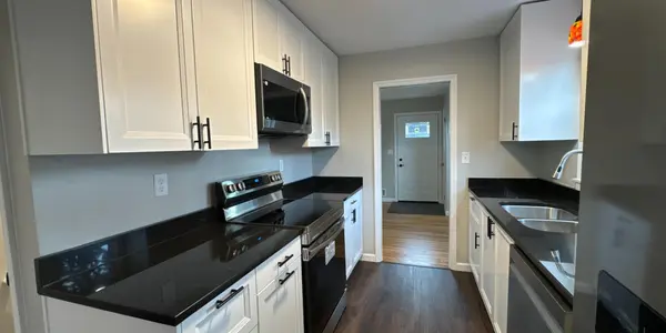 7394 Dawn AVE, Inver Grove Heights, MN 55076