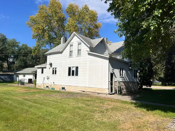 102 3rd AVE, Bellingham, MN 56212