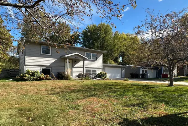 400 8th AVE NW, Kasson, MN 55944