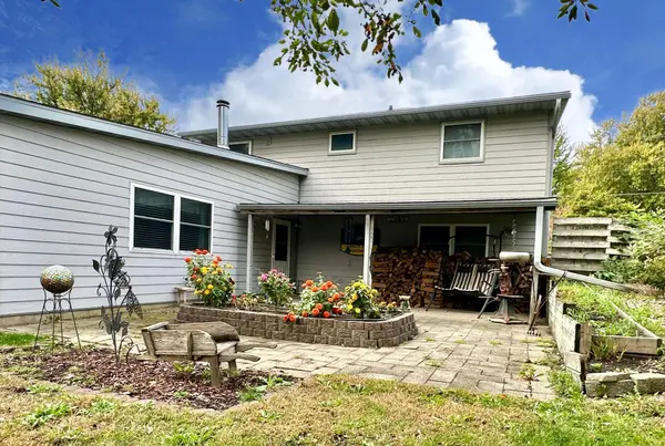 400 8th AVE NW, Kasson, MN 55944