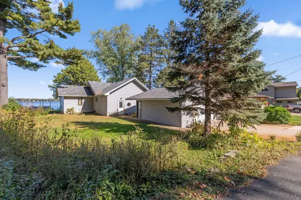 21463 Iverson AVE N, Forest Lake, MN 55025
