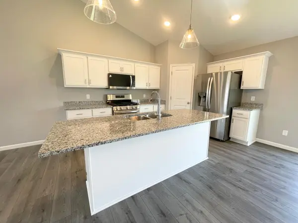 19953 English AVE N, Forest Lake, MN 55025