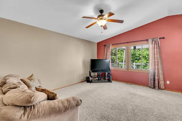 9325 Vincent AVE N, Brooklyn Park, MN 55444