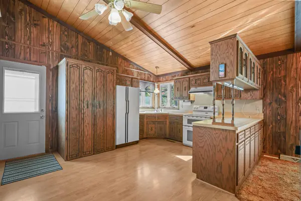 1173 373rd AVE NE, Stanchfield Twp, MN 55080