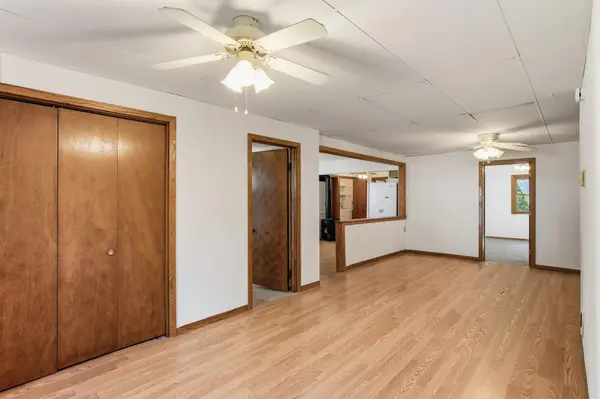 111 Elizabeth ST SW, Isanti, MN 55040