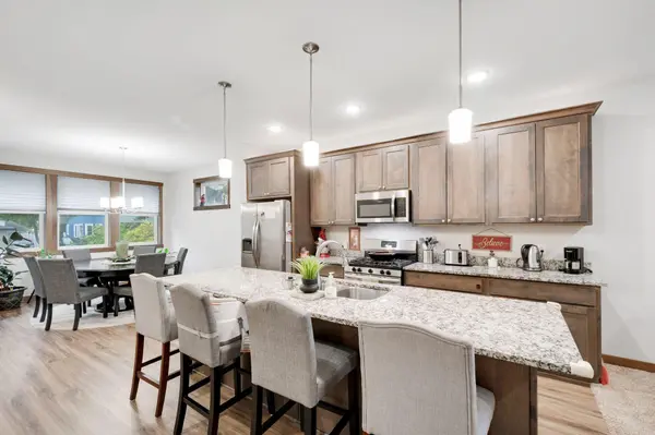335 Charles AVE, Saint Paul, MN 55103