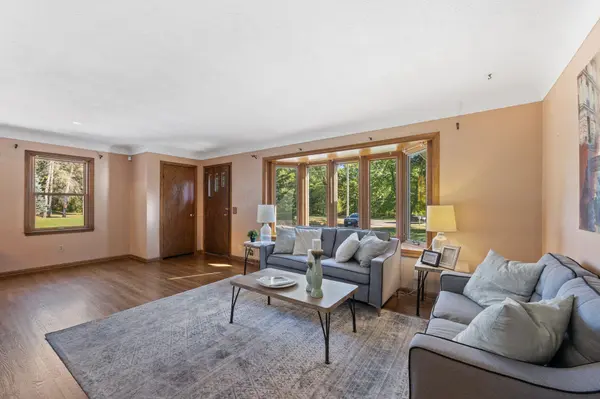 5721 Hodgson RD, Shoreview, MN 55126