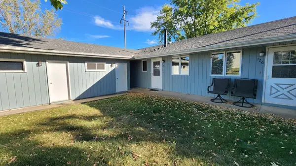 122 Floyd ST S #2, Cannon Falls, MN 55009