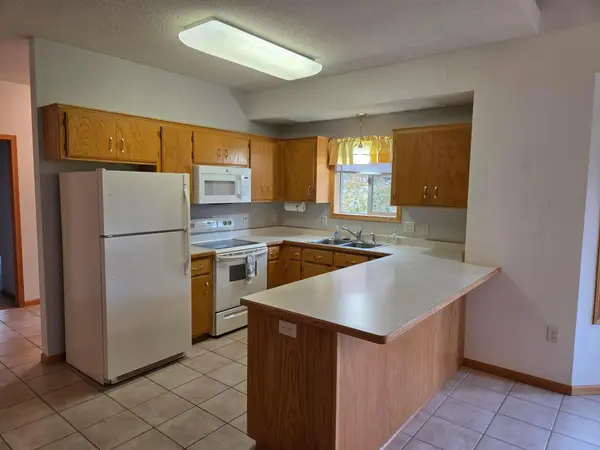 730 Highview CT, Saint Croix Falls, WI 54024