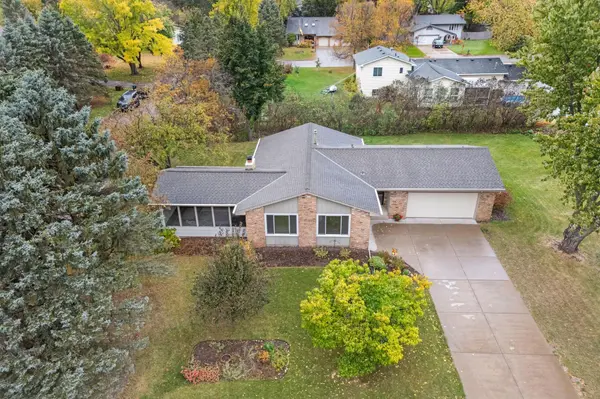 13611 Evergreen LN N, Dayton, MN 55327