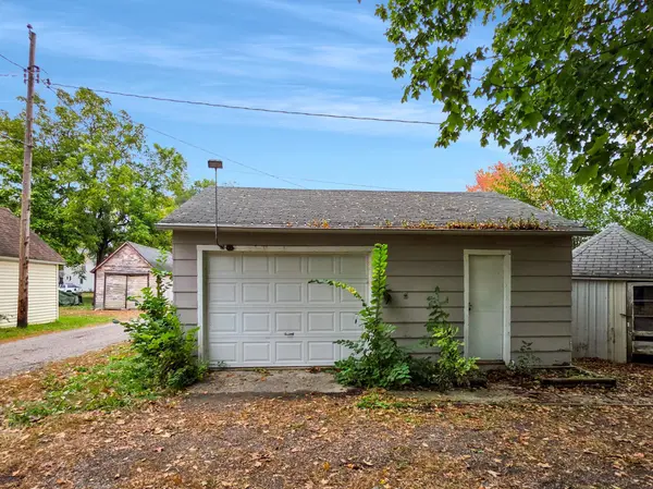 430 Amy ST, Maynard, MN 56260