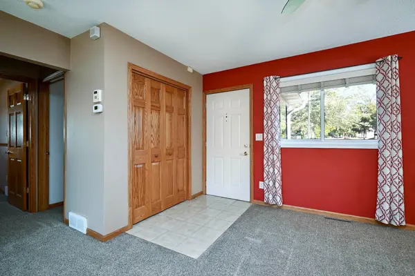 483 E Howard (10th) ST, Winona, MN 55987
