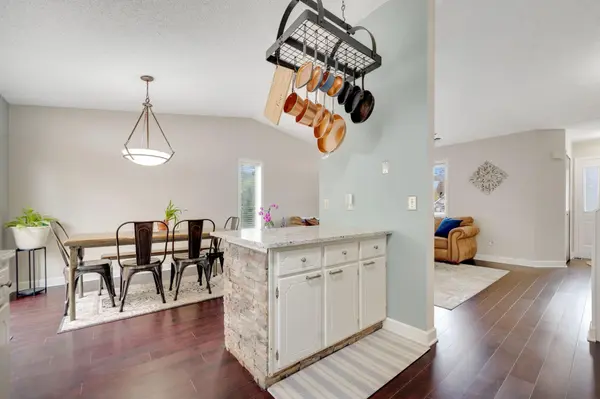 2415 Timberlea DR, Woodbury, MN 55125
