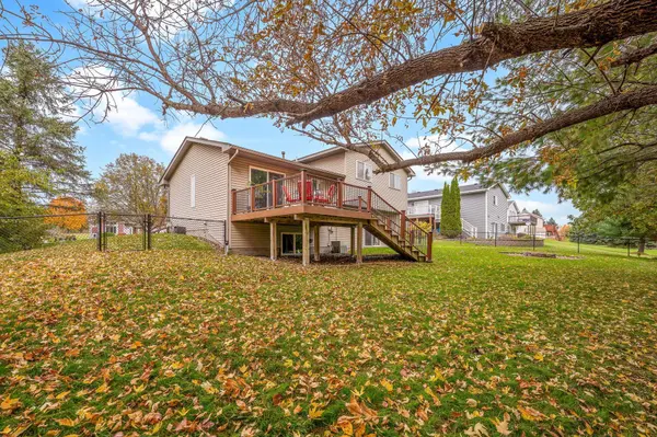 2415 Timberlea DR, Woodbury, MN 55125