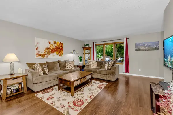 919 15th ST SE, Forest Lake, MN 55025