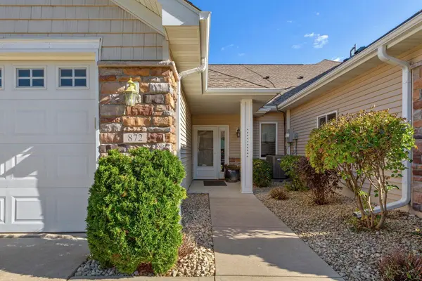 872 Briarwood DR, Red Wing, MN 55066