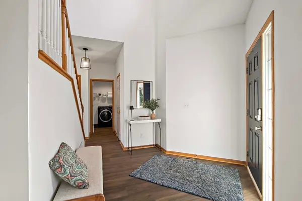 301 Evergreen LN, Circle Pines, MN 55014