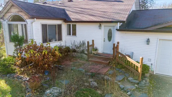 4753 Hwy 31, Brookston, MN 55711