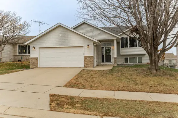 2839 Ashland PL NW, Rochester, MN 55901