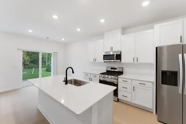 3040 Ash ST, Little Canada, MN 55117